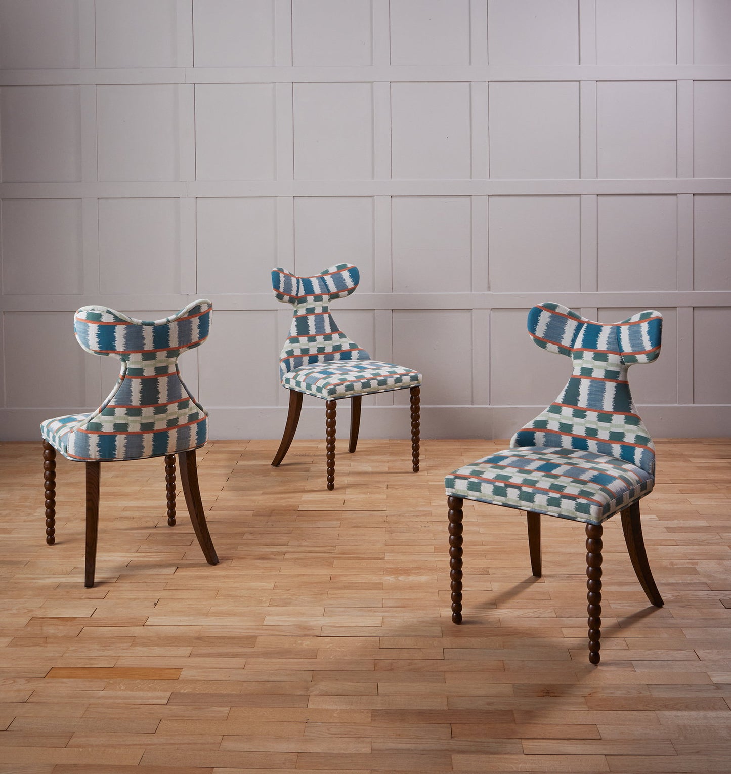 Julian Chichester | Walt Chair