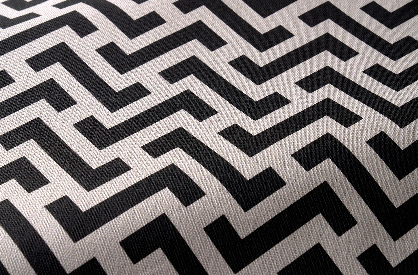 Pierre Frey Block zigzag thorp - Black