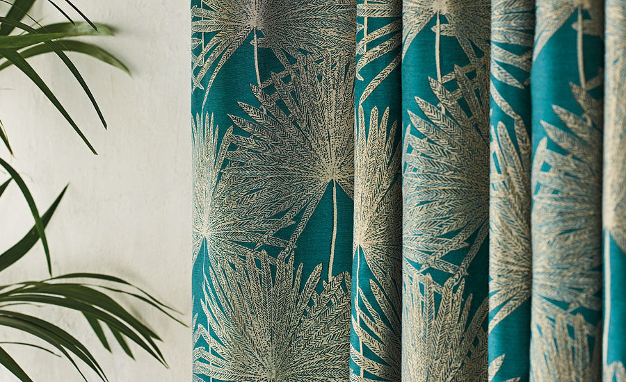 Pierre Frey Romo | Japura Velvet – Quartz — scenography