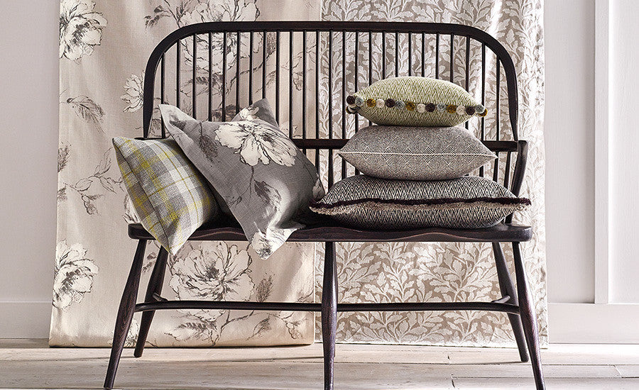 Pierre Frey Romo | Aubrey – French Grey — scenography