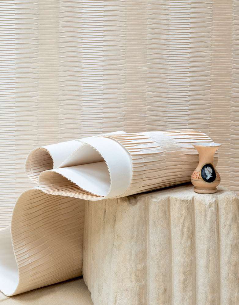 Pierre Frey Marianne wallpaper, room setting 2