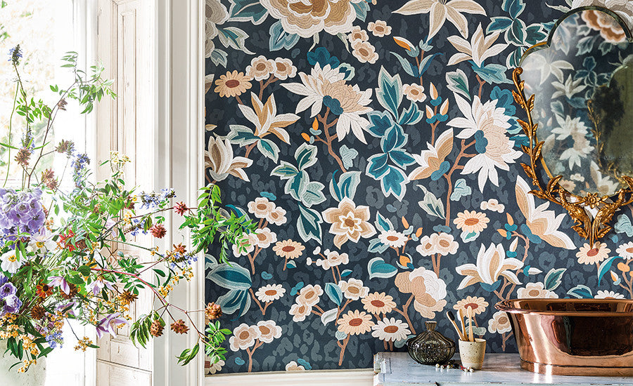 Pierre Frey Romo | Delilah Wallcovering – Jade — scenography