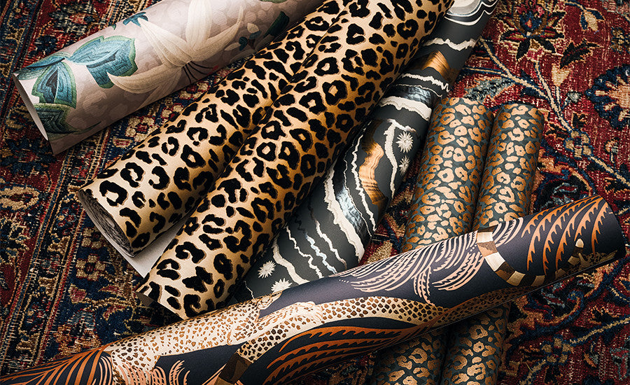 Pierre Frey Romo | Roxanne Wallcovering – Moonstone — scenography