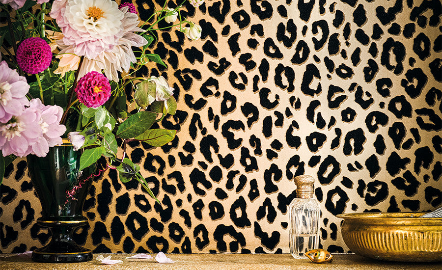 Pierre Frey Romo | Lavinia Mural – Porcelain — scenography