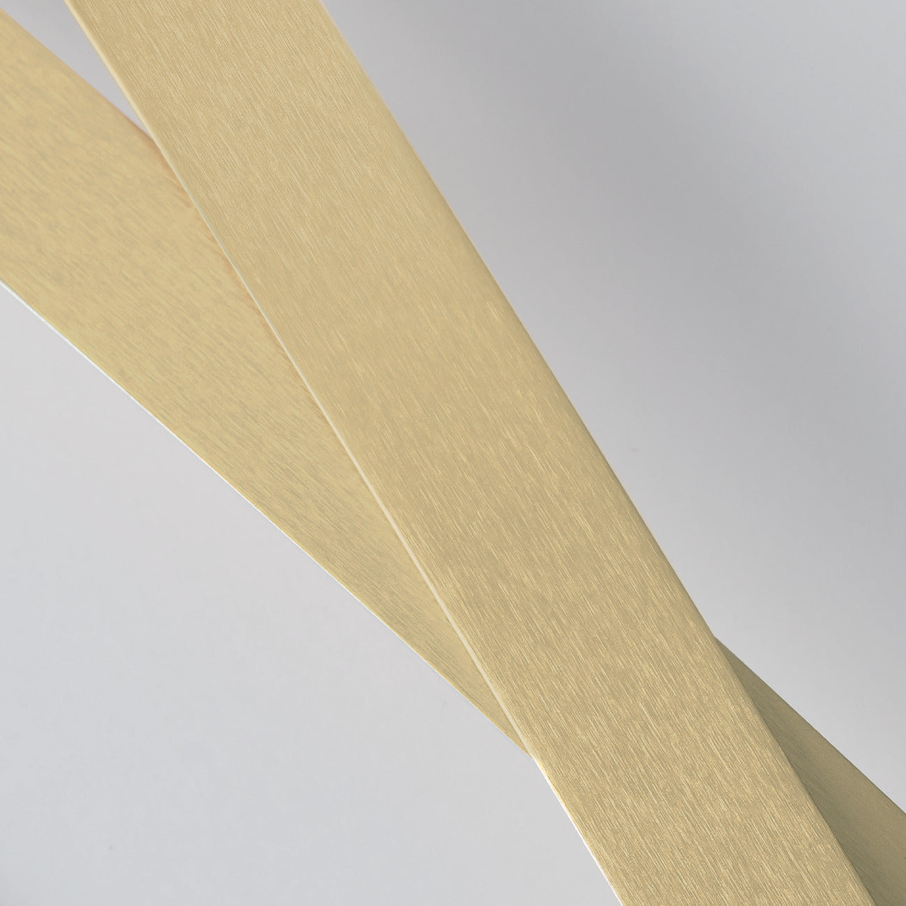 Elitis | Profilé aluminium Brosse Or 20m PR 103 91 01 - 91 - Aluminium satiné Or (bobine 20m / roll 20m)
