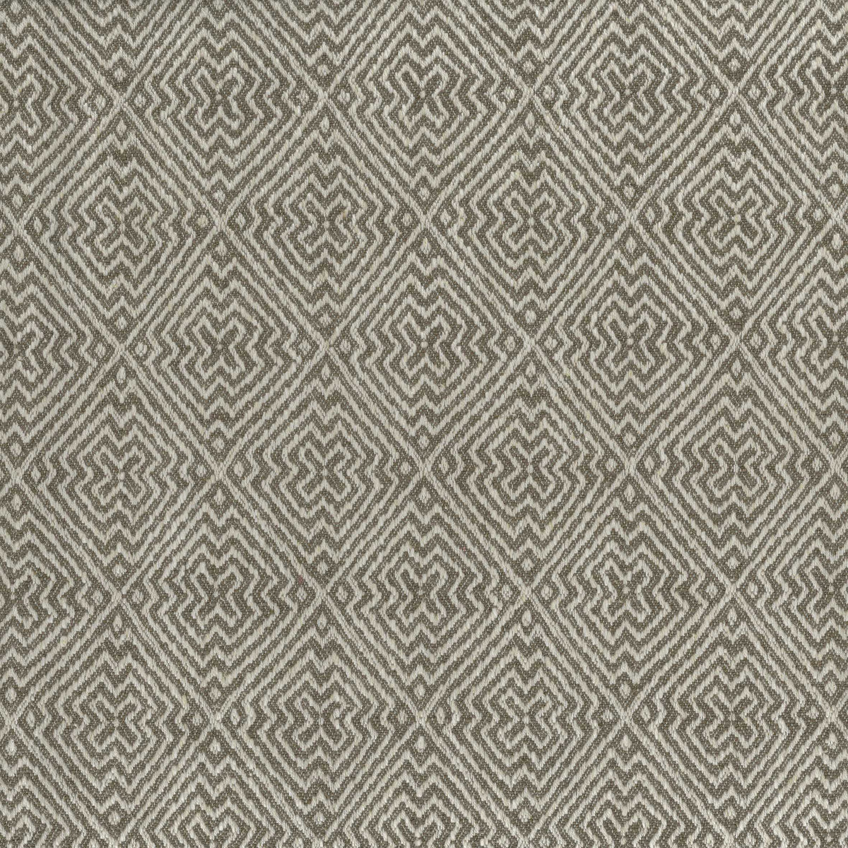 Nina Campbell | Altai fabric - NCF4442-09