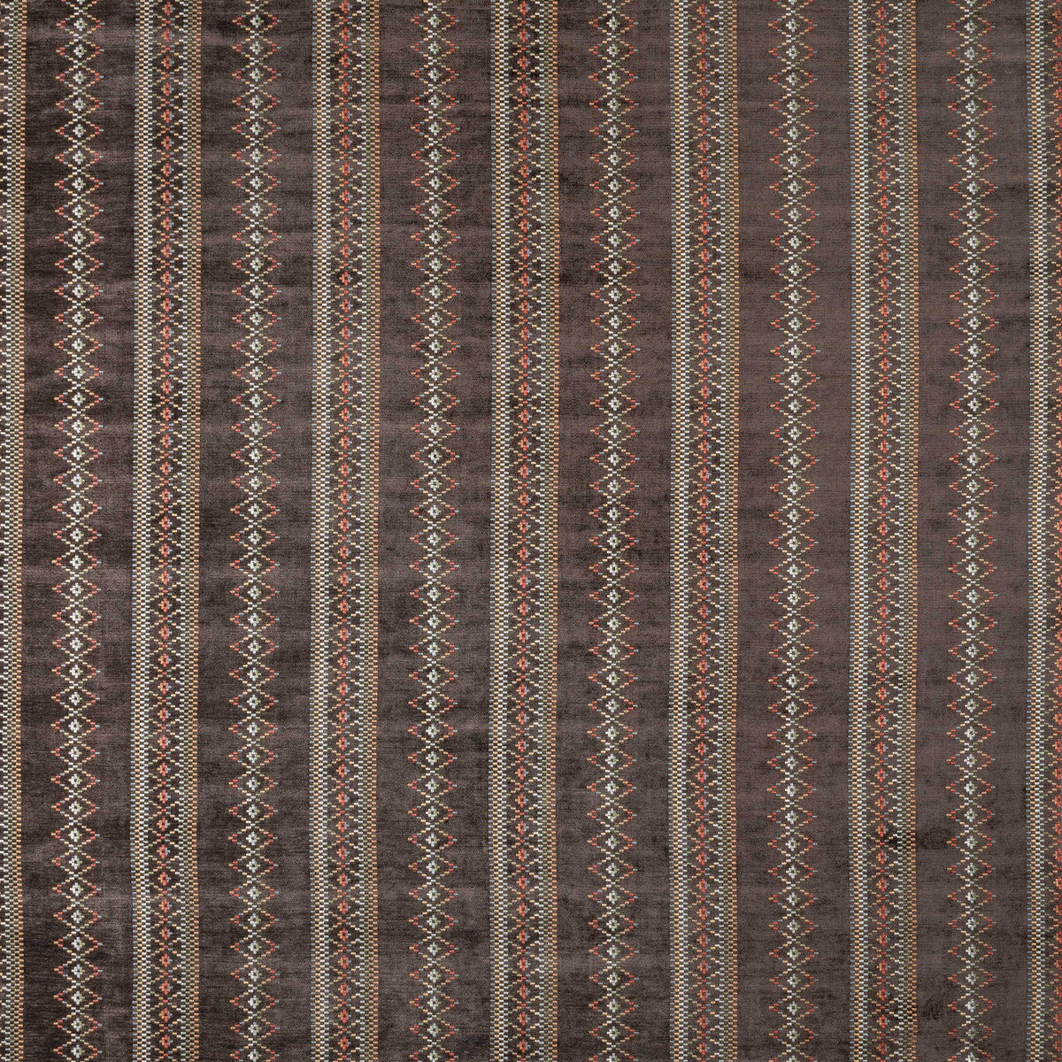 Nina Campbell | Turfan fabric - NCF4443-06