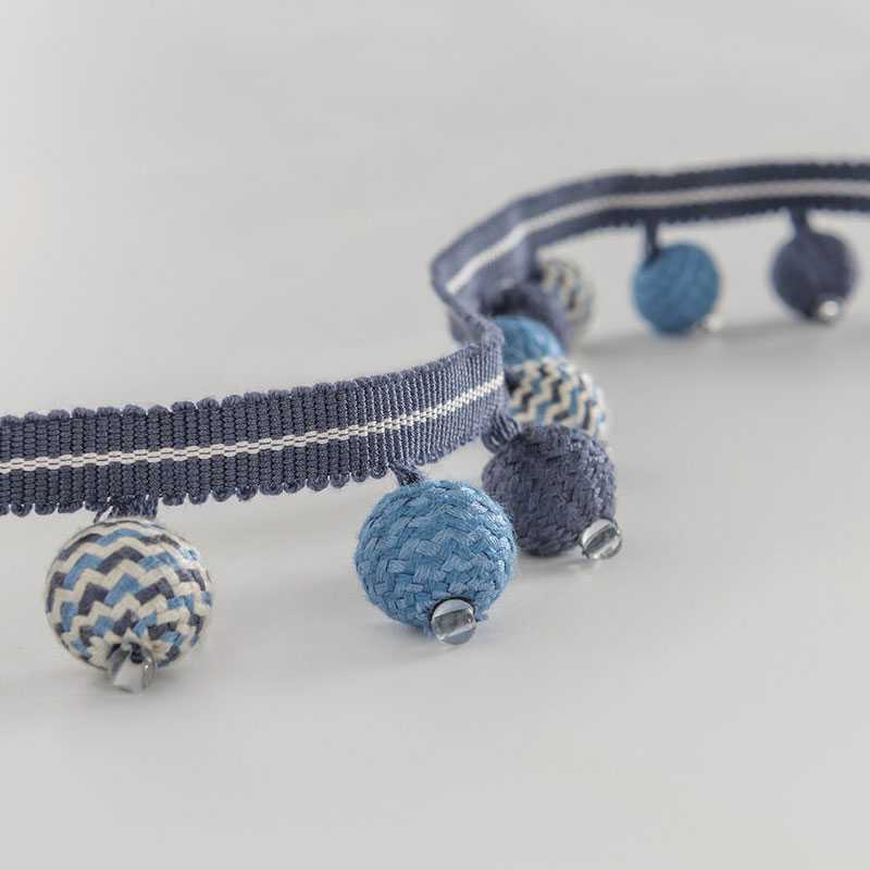 Nina Campbell | Trianon Bauble fabric - NCT512-05