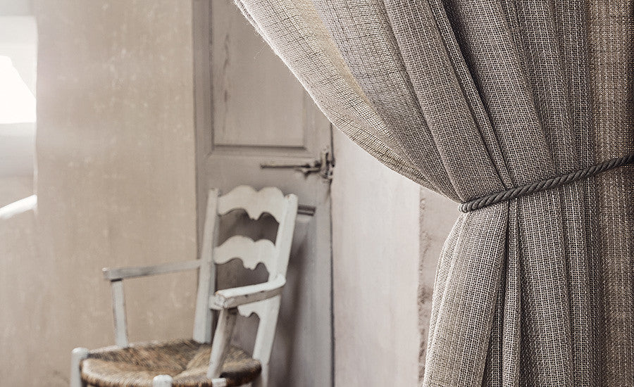 Pierre Frey Romo | Areca – Taupe — scenography