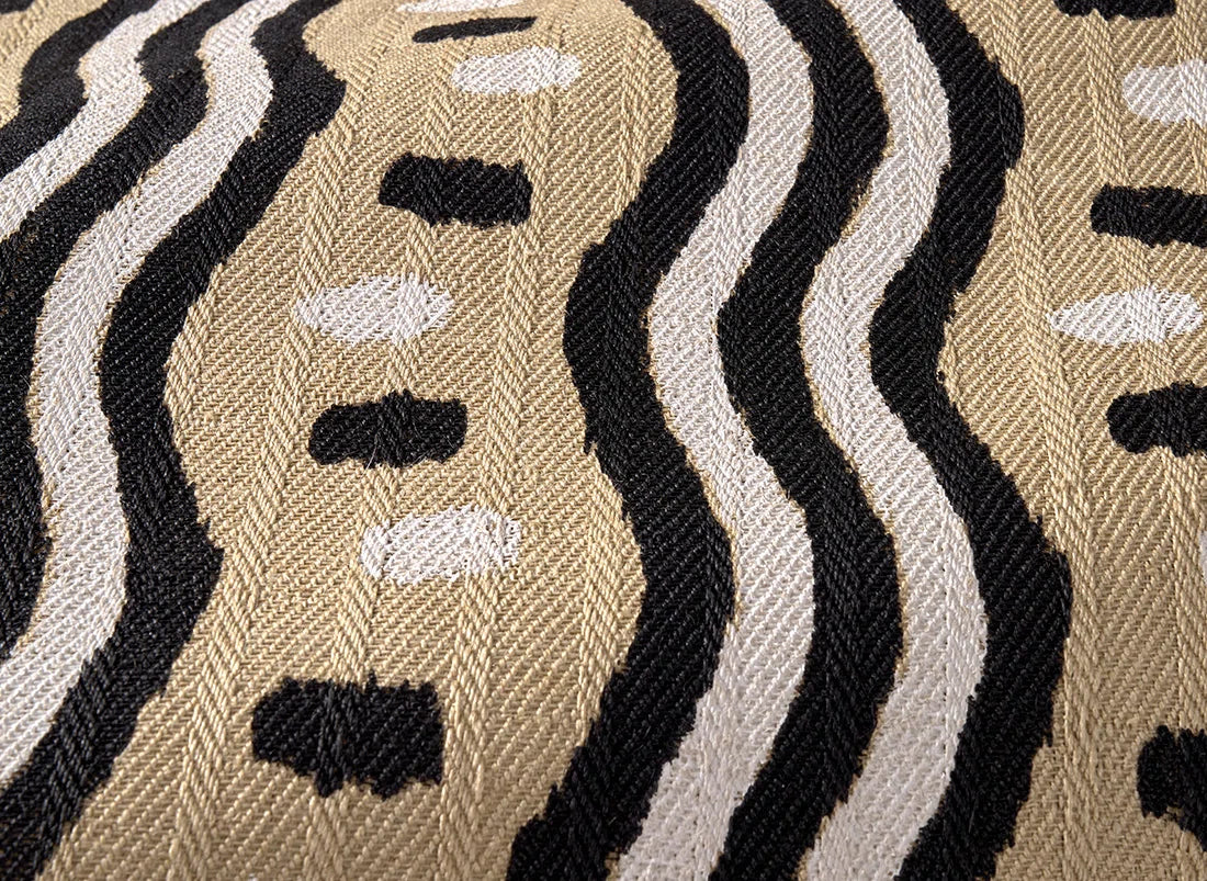 Pierre Frey Wavy Line - Black