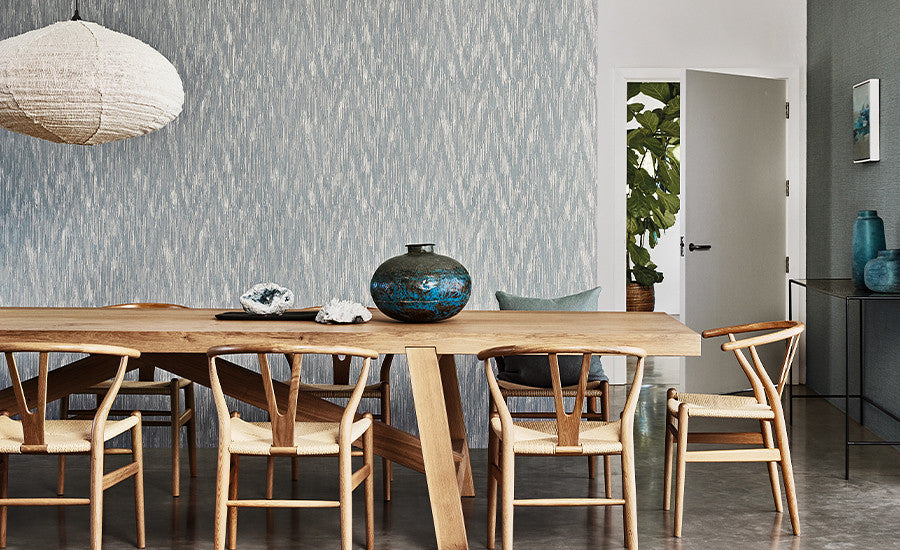 Pierre Frey Romo | Delphie Wallcovering – Shadow — scenography