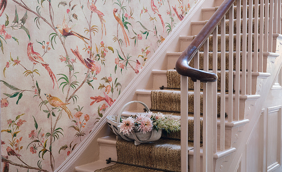 Pierre Frey Romo | Chiraco Wallcovering – Tamarind — scenography