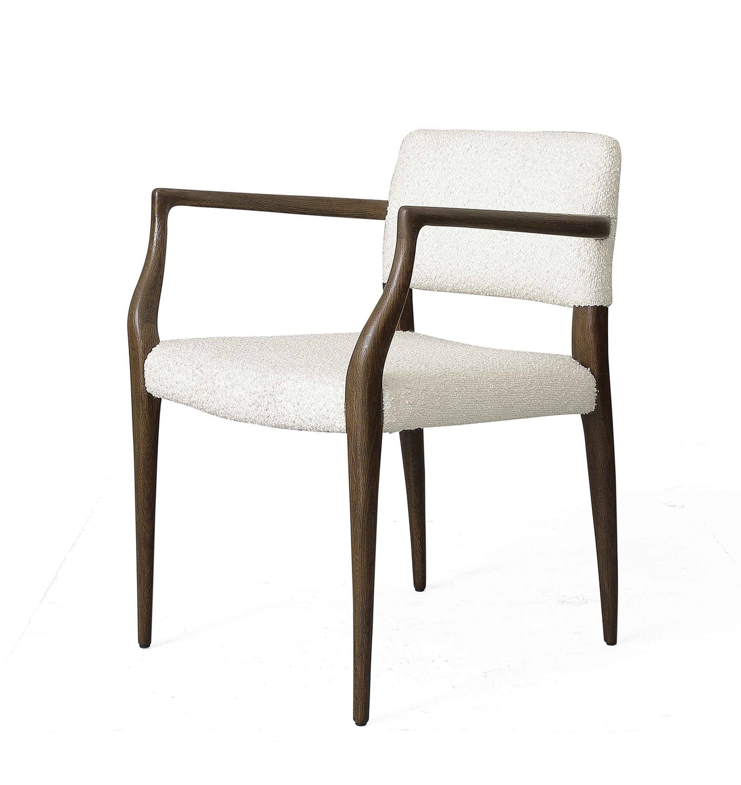 Julian Chichester | Luccio Chair - Carver