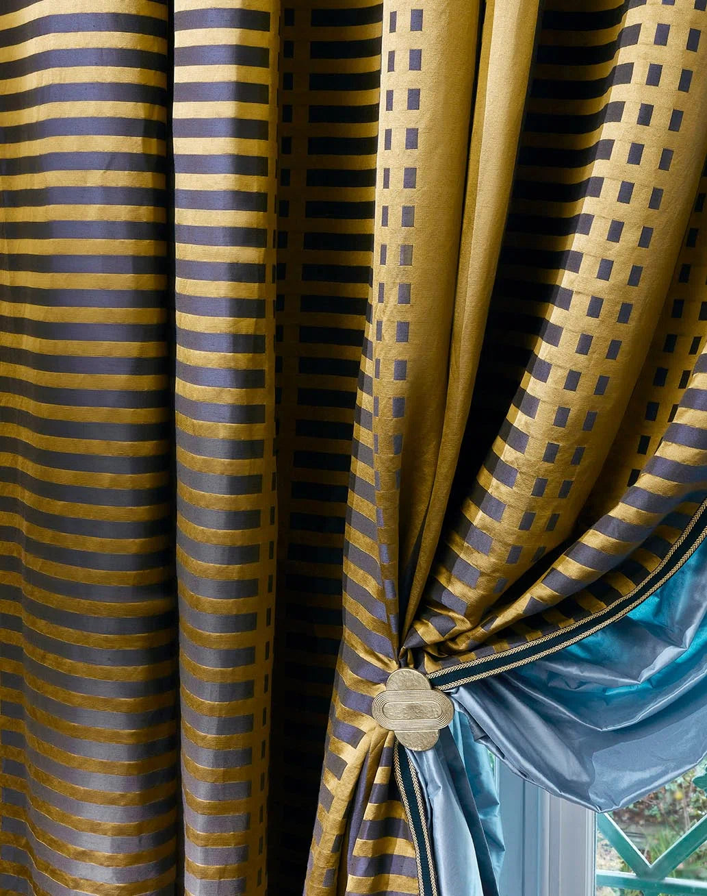 Pierre Frey Sari — scenography