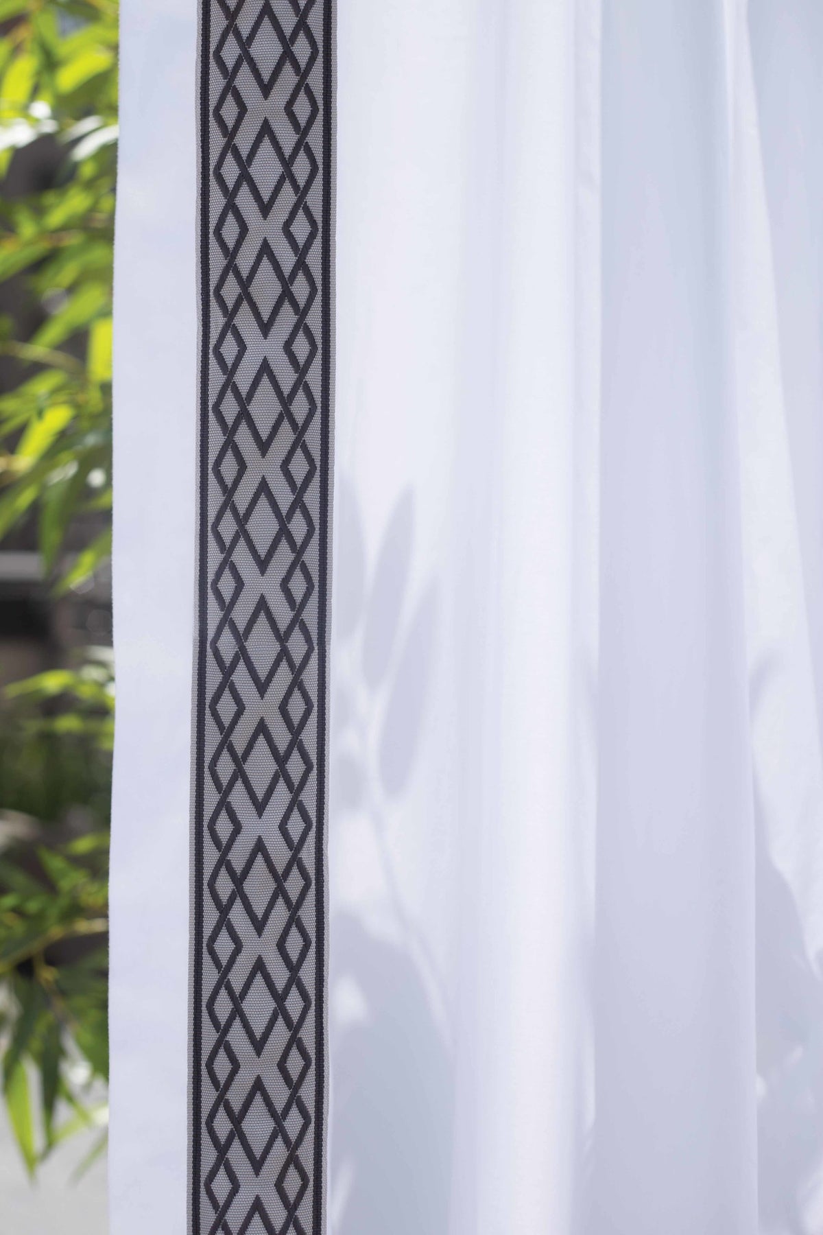 Samuel and Sons Saisons Interlink Border — scenography