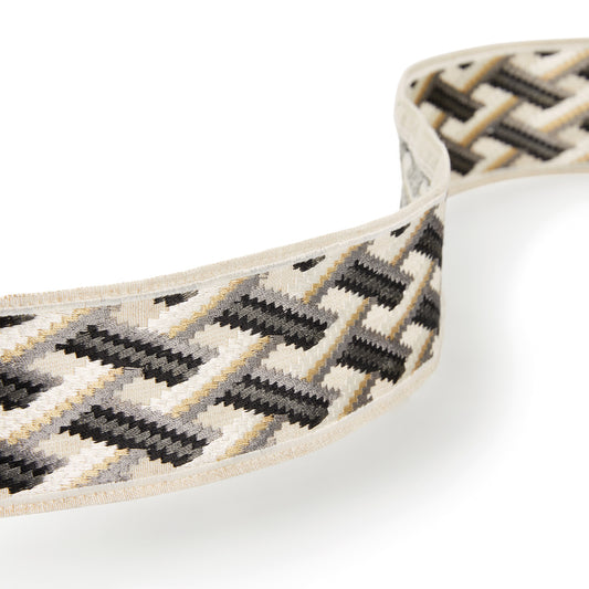 Osborne & Little | Taniska Braid fabric - Black / Ivory
