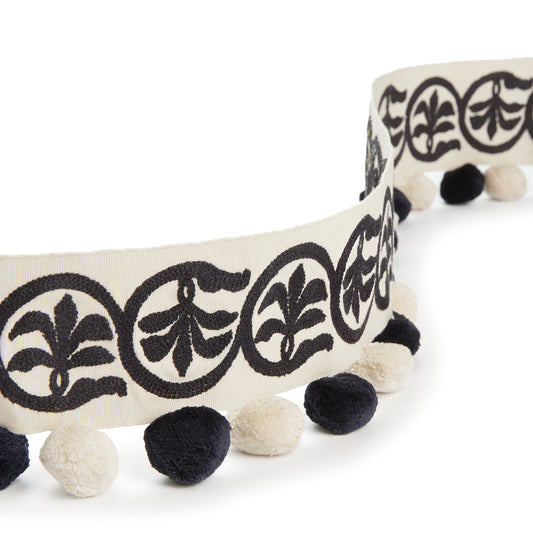 Osborne & Little | Pushkar Braid fabric - Black / Ivory