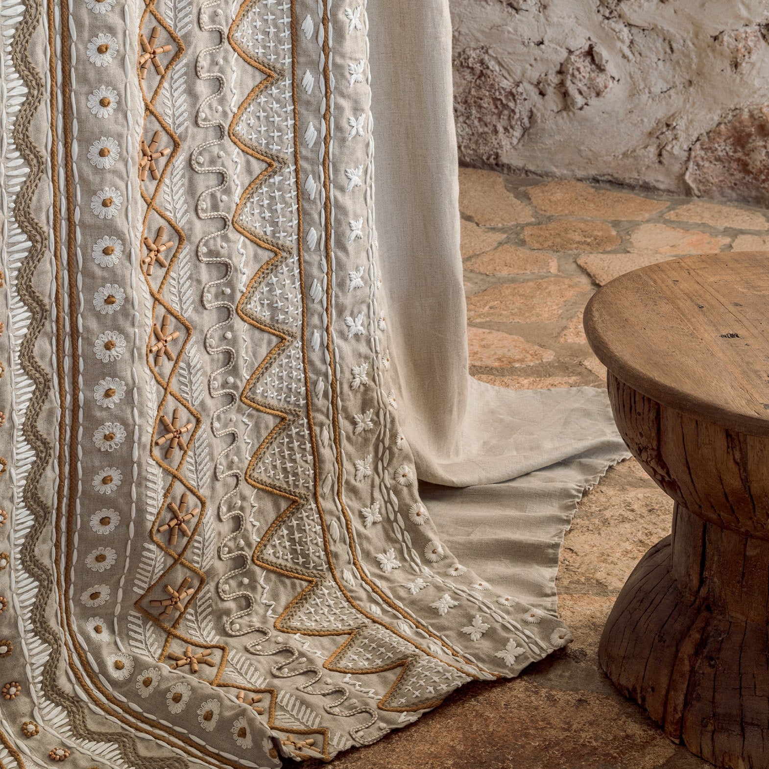 Elitis | Menorca - room scene