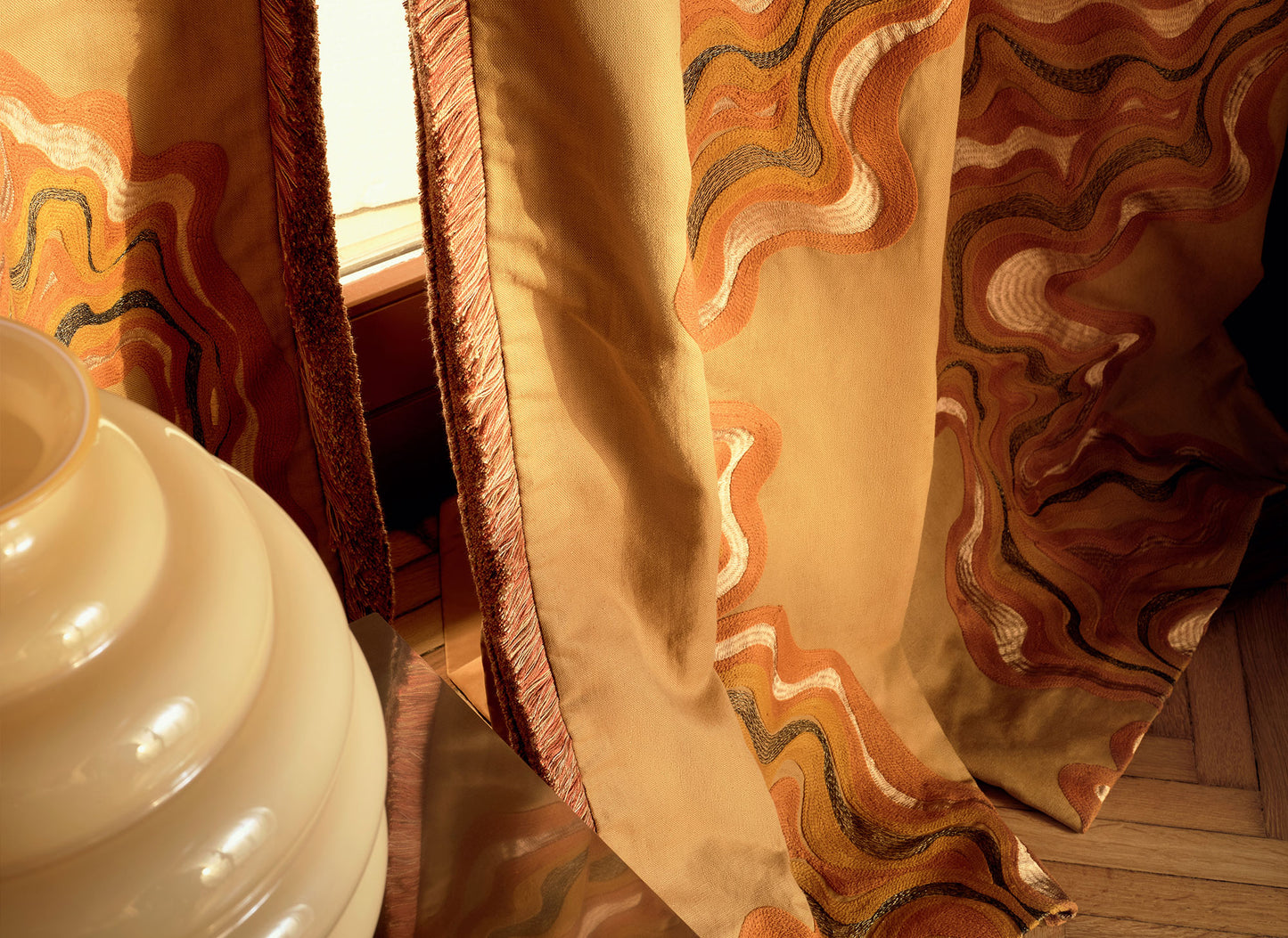 Elitis | Montbello - room scene