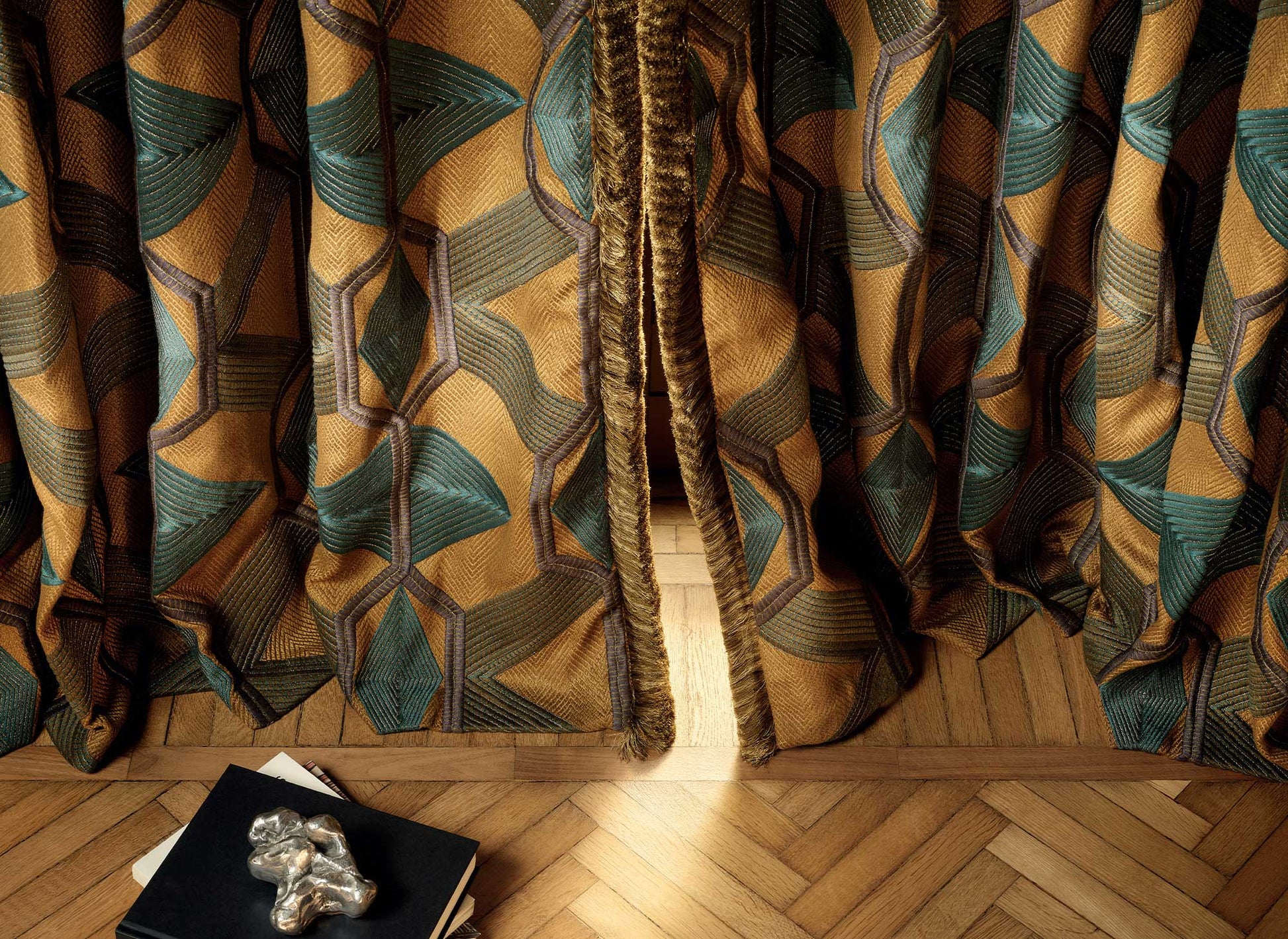 Elitis | Orsini - room scene
