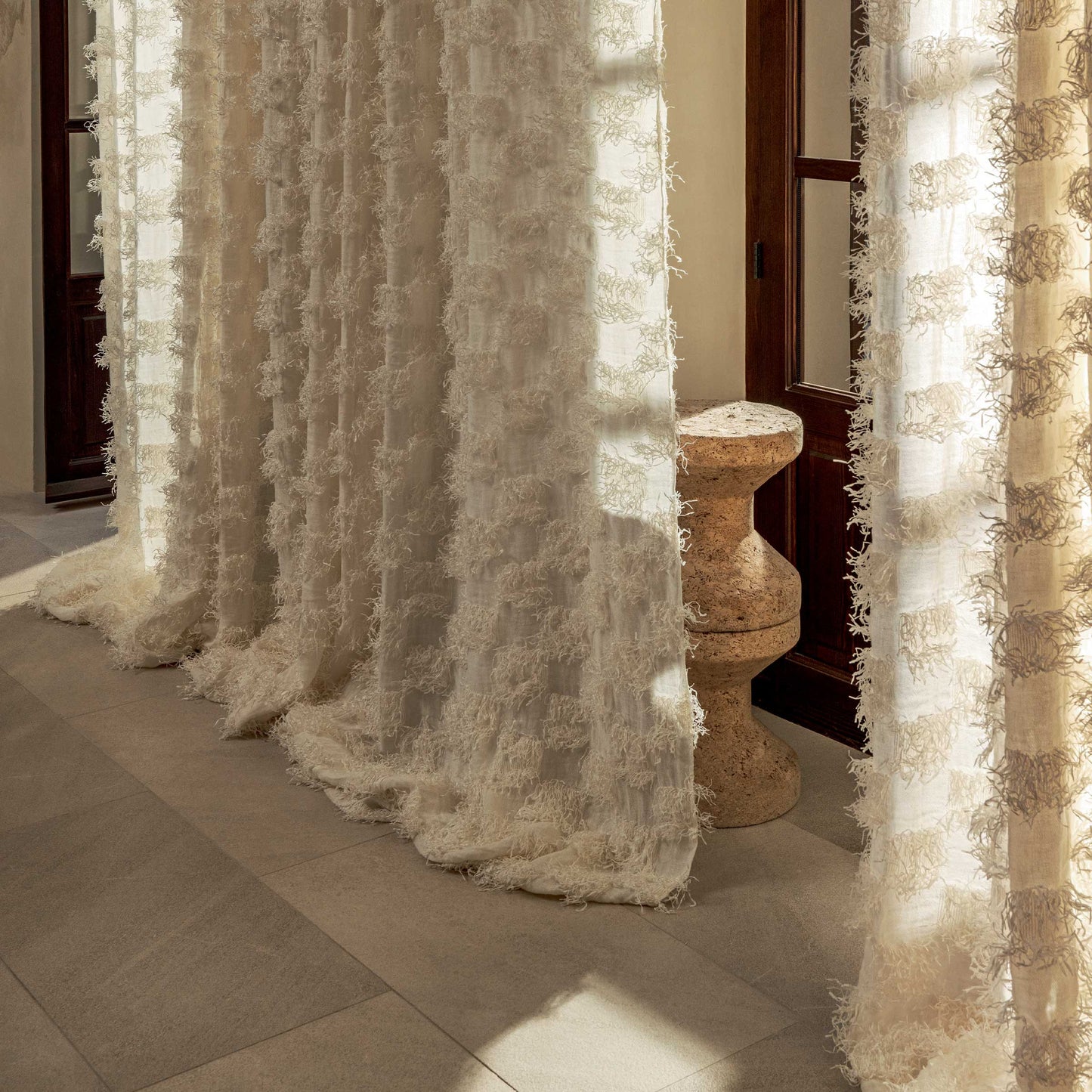 Elitis | Patchi - room scene