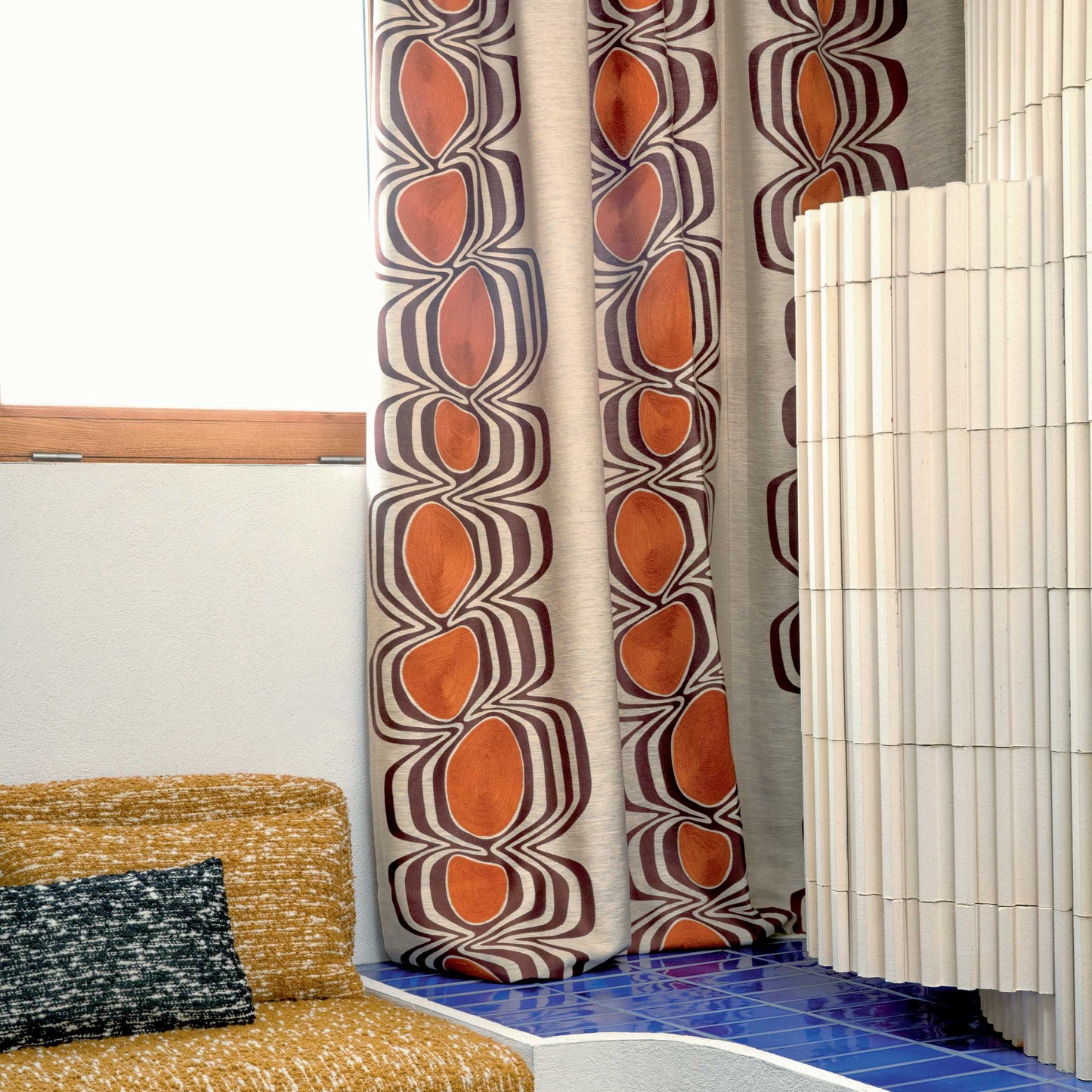 Elitis | Onde - room scene