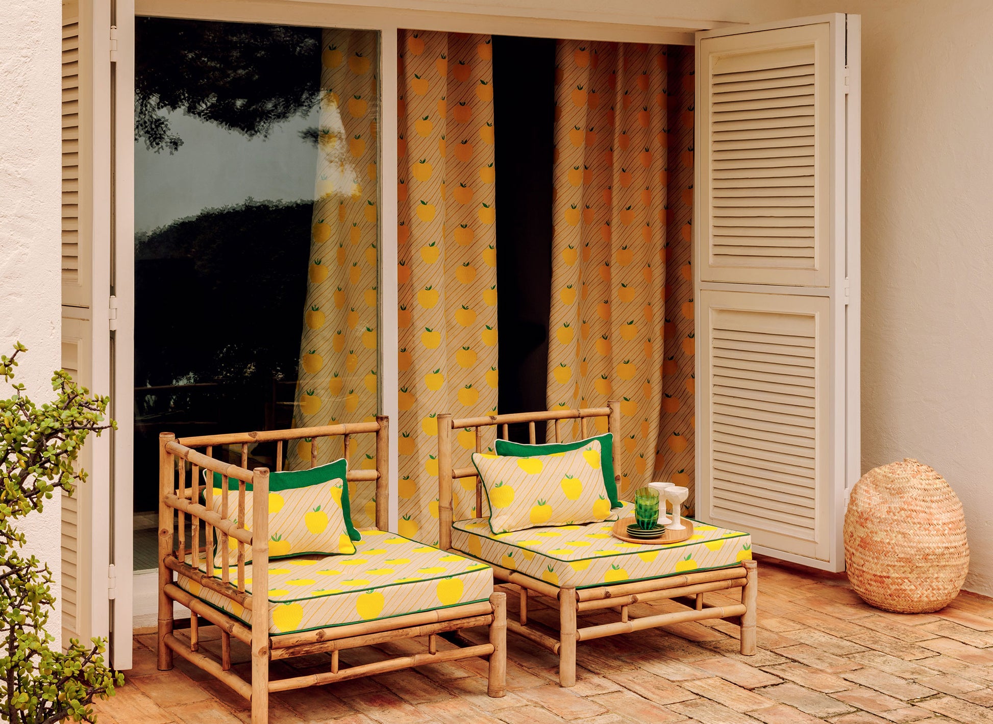 Elitis | Nossa - room scene