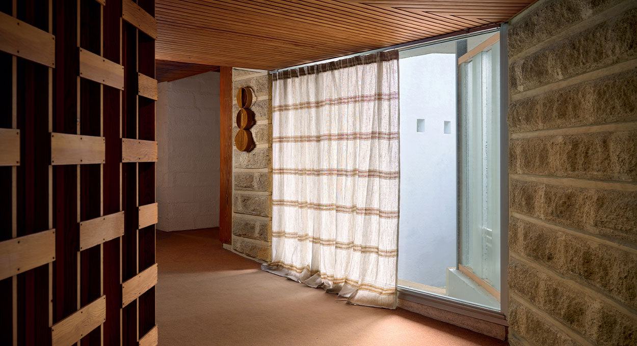 Elitis | Inge - room scene