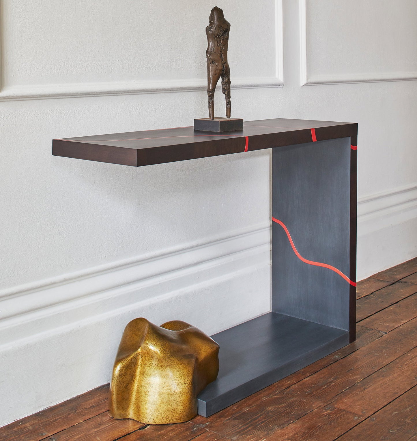 Julian Chichester | Lindford Console